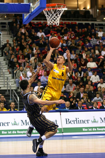 借出色表现 借出色表现