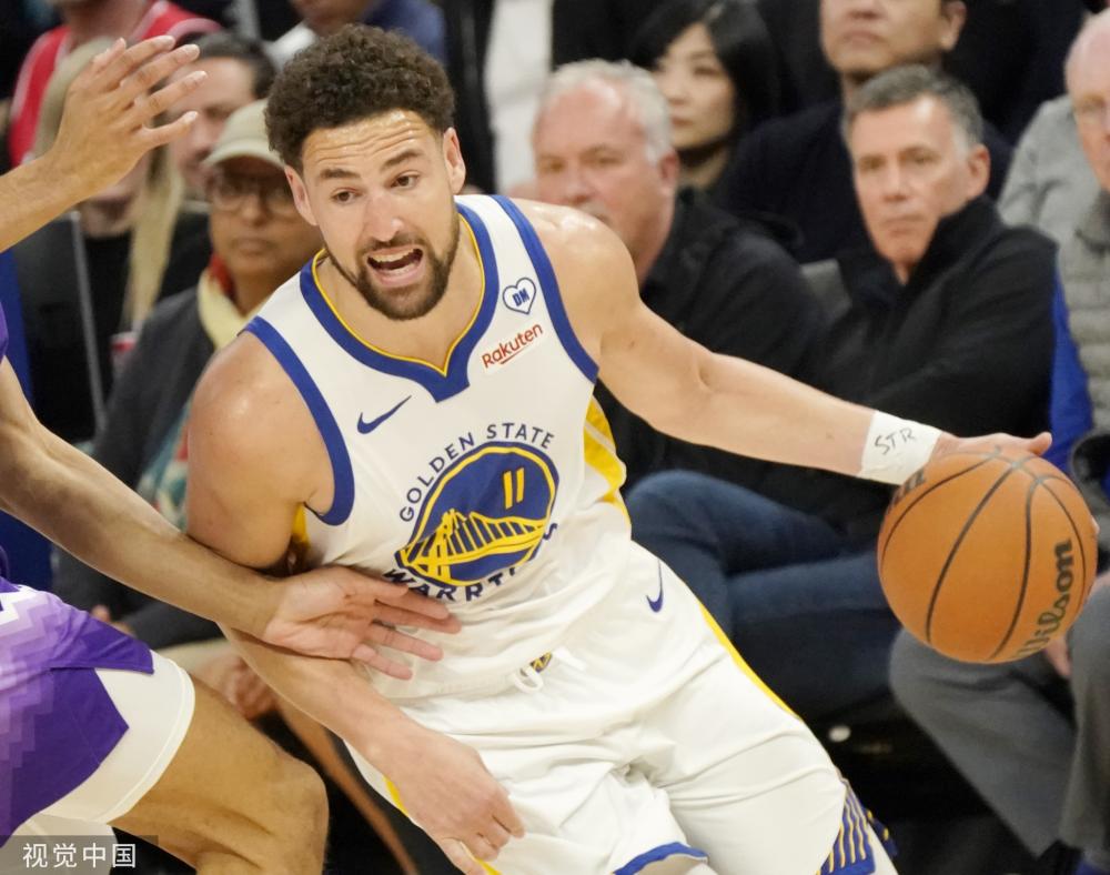 在首场比赛 在首场比赛