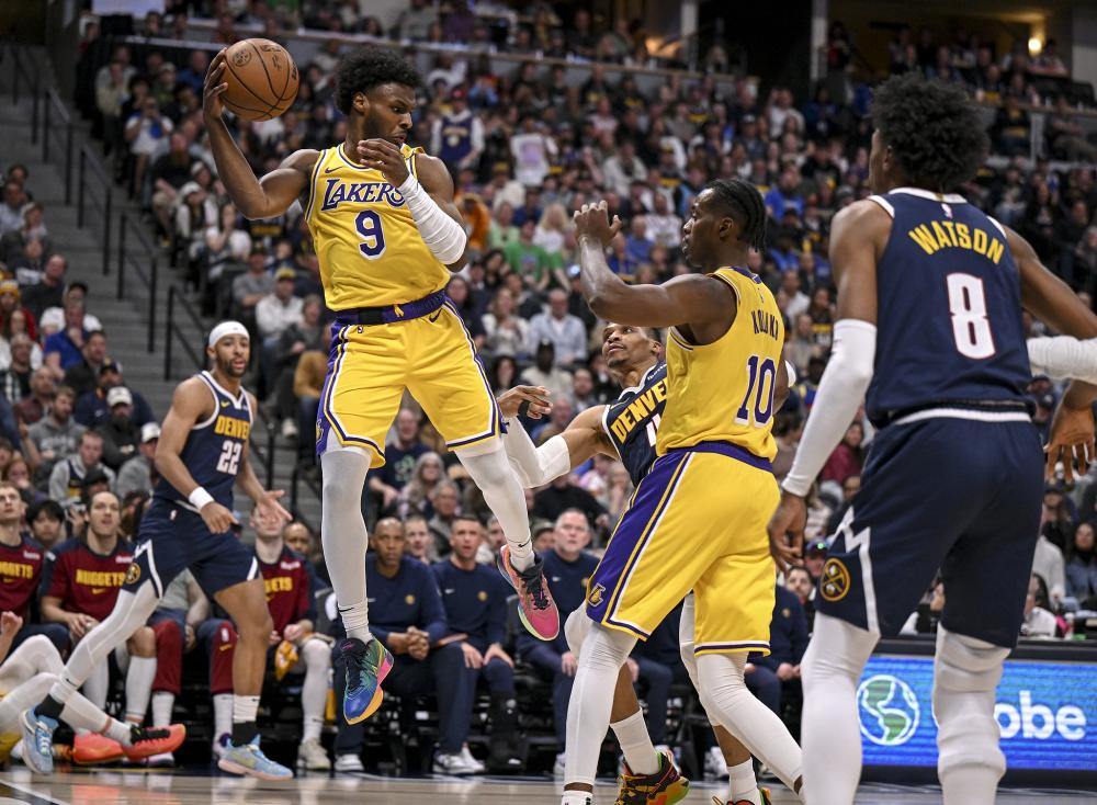 入了四个关 入了四个关